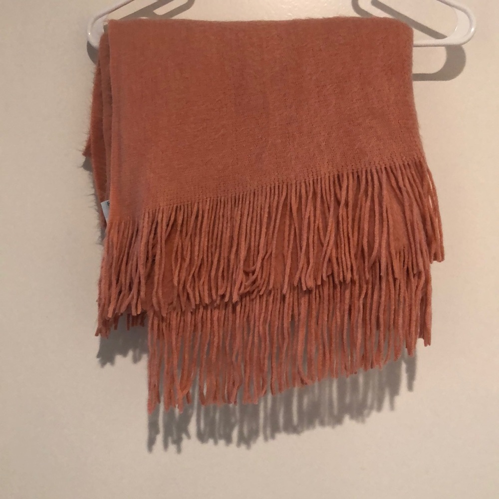Cozy Fringe Women's Scarf - Pink/Coral